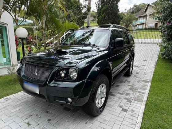 MITSUBISHI PAJERO 2.5 HD 4X4 8V TURBO INTERCOOLER DIESEL 4P MANUAL MITSUBISHI PAJERO 2.5 HD 4X4 8V TURBO INTERCOOLER DIESEL 4P MANUAL